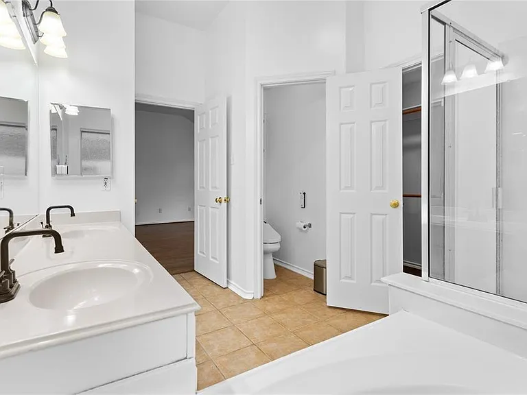 15323 Redbud Berry Way — Photo 13