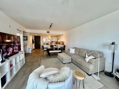 999 SW 1st Ave APT 2013, Miami, FL, 33130