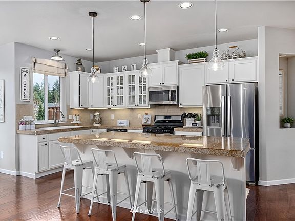 Gleaming white kitchen