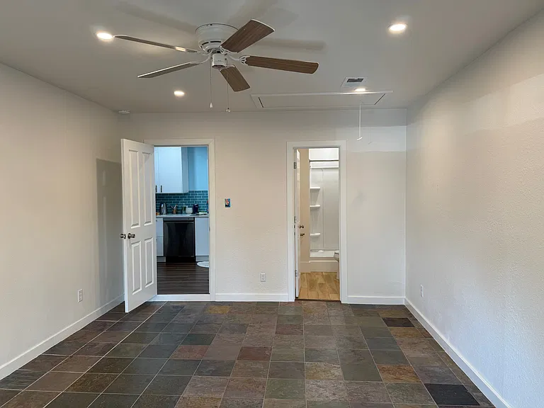 3206 Bruce Dr — Photo 14