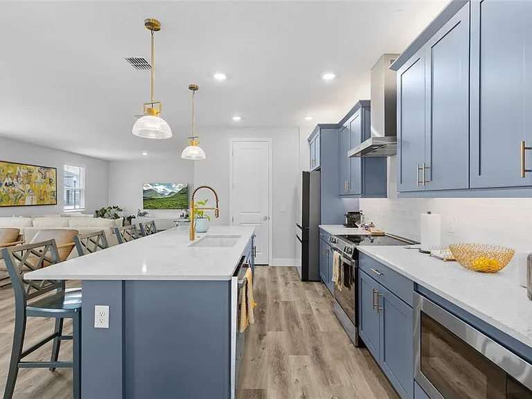 2205 Broadbrook Dr — Photo 12