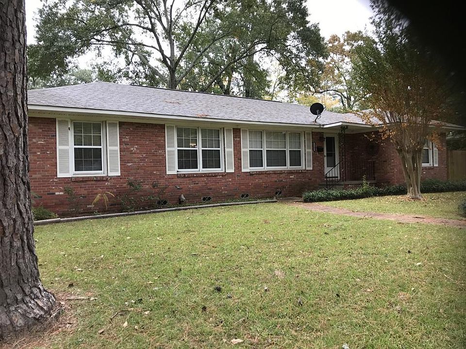 1st image of 1203 Cimmarron St