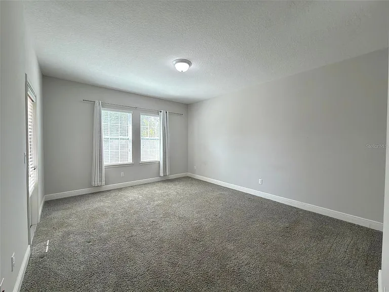 15381 Honeybell Dr — Photo 16