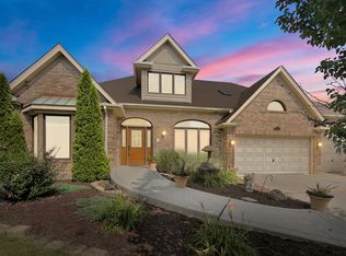 14824 Hawthorne Cir, Plainfield, IL 60544