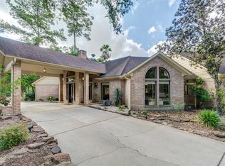 24626 W Kingscrest Cir, Spring, TX 77389