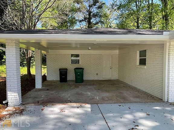2nd image of 113 Mark Ln SE