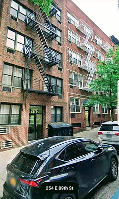 Rented by Oxford Property Group | media 12