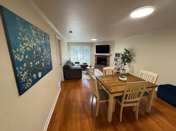 12633 100th Ln NE Unit H138, Kirkland, WA 98034