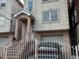 210 2nd St FLOOR 1, Elizabethport, NJ 07206
