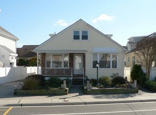 8203 Seaview Ave, Wildwood Crest, NJ 08260