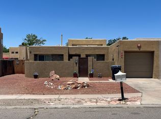 2819 Sol De Vida NW, Albuquerque, NM 87120