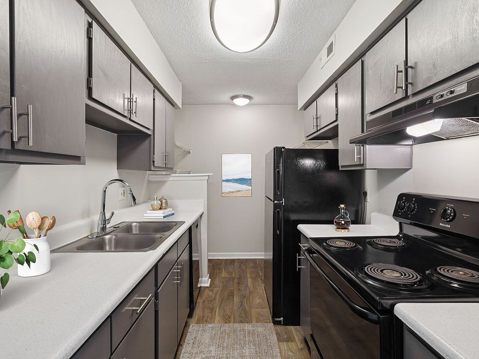 Shea - 2 Bed / 2 Bath - 1,092 Sq.Ft.