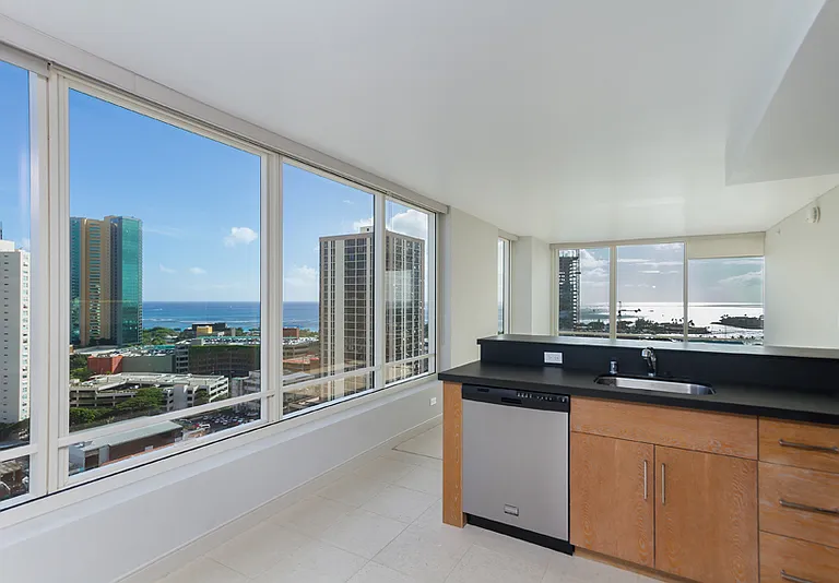 1009 Kapiolani Blvd #2203 — Photo 2
