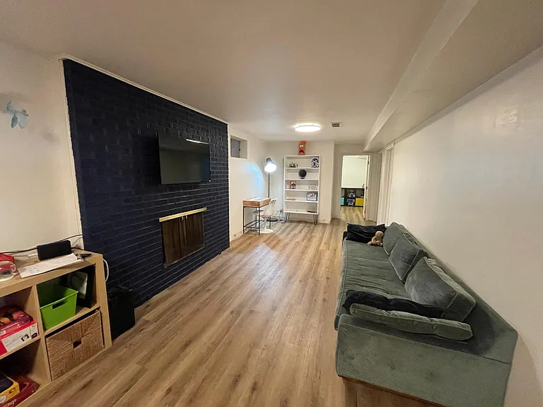 548 E 3400 N — Photo 13