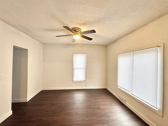 4th image of 1609 12th St