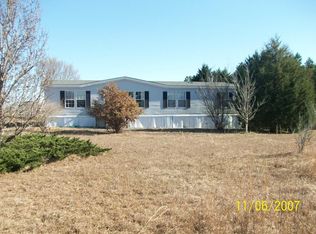 121 Fuller Rd, Hawkinsville, GA 31036