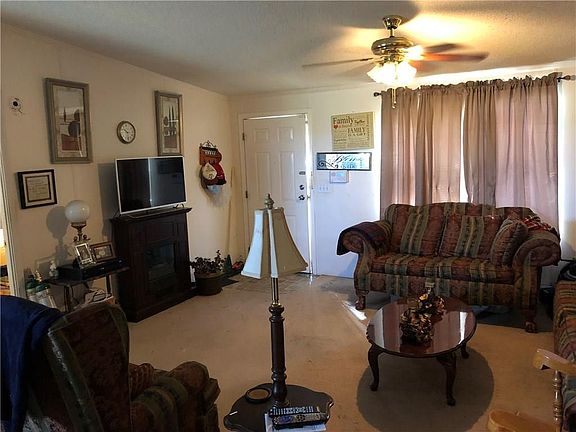 4th image of 254 Vista Dr