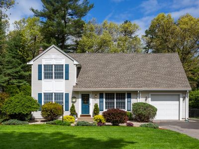 20 Abbe Rd, Enfield, CT, 06082