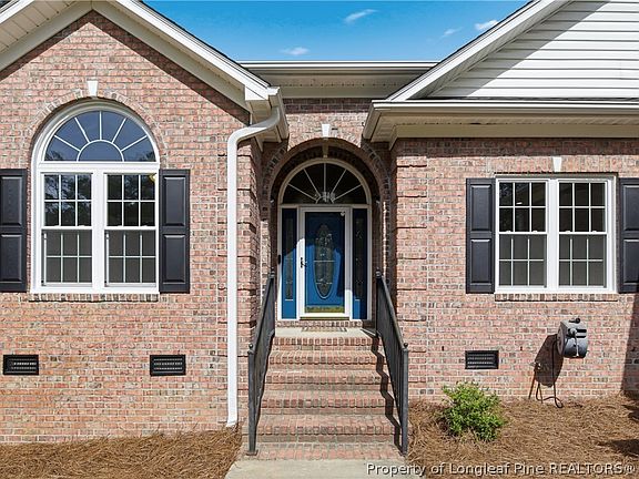 2nd image of 152 Ham Rd