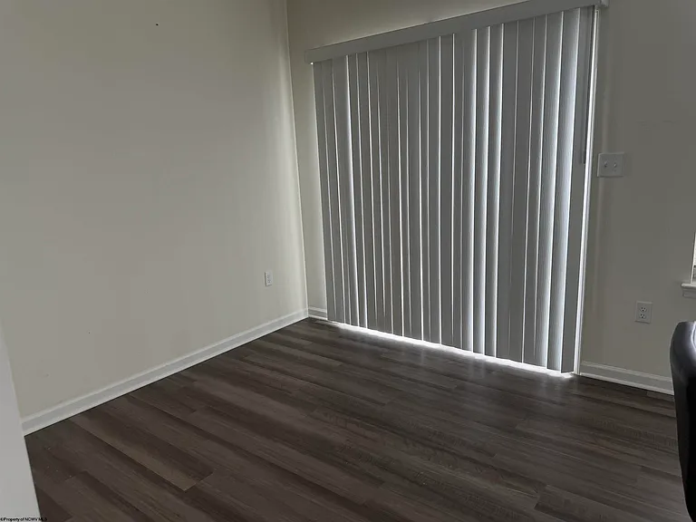 48 Dover Ct #48 — Photo 9