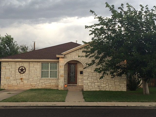 1st image of 4304 McKnight Dr
