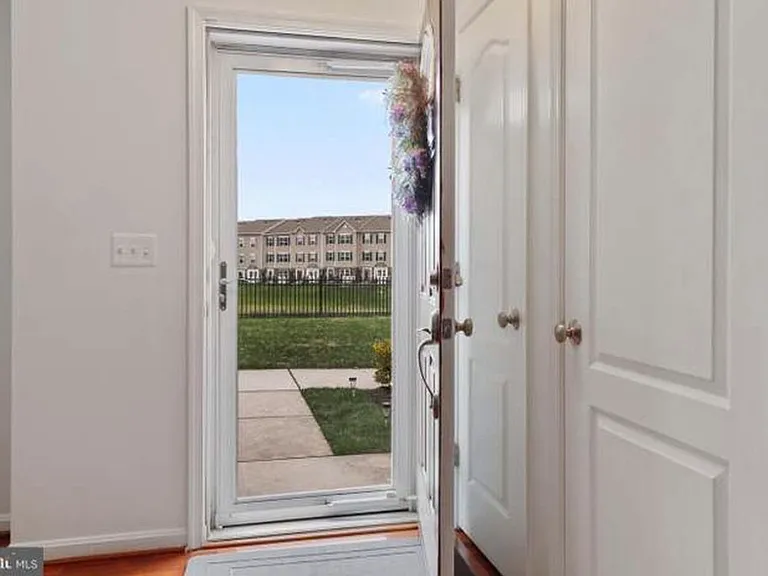1900 Lennox Dr #46 — Photo 3