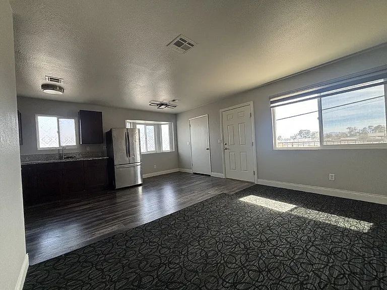 5660 E Lake Mead Blvd #D — Photo 14