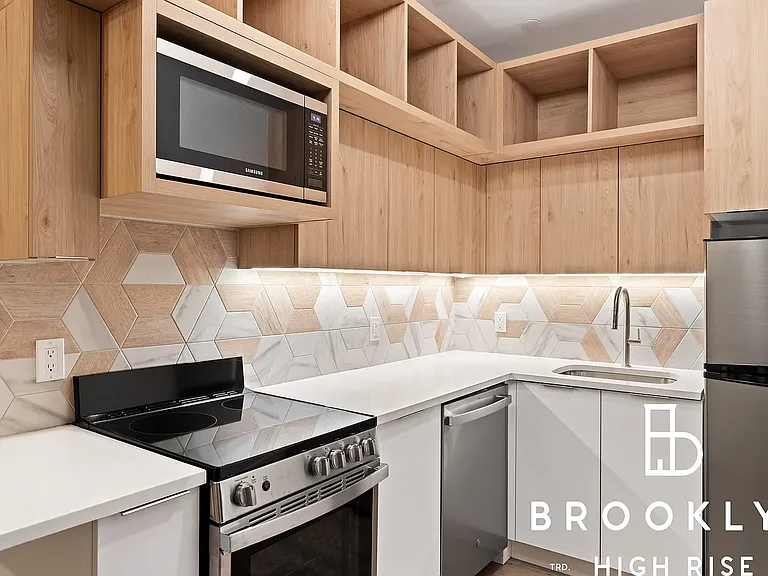 1286 New York Ave #4C — Photo 7