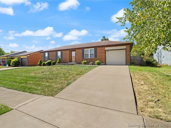 3609 Gray Fox Drive, New Albany, IN 47150