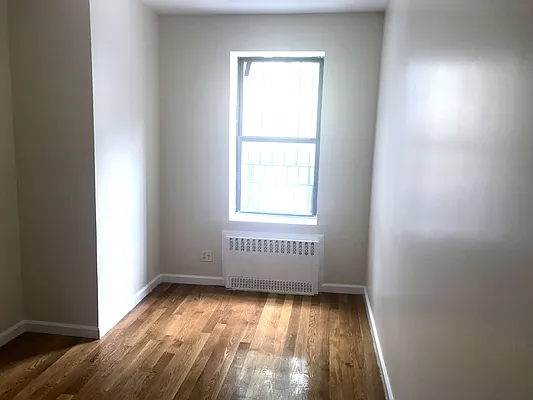 Rented by Lucky Apt Inc | media 34