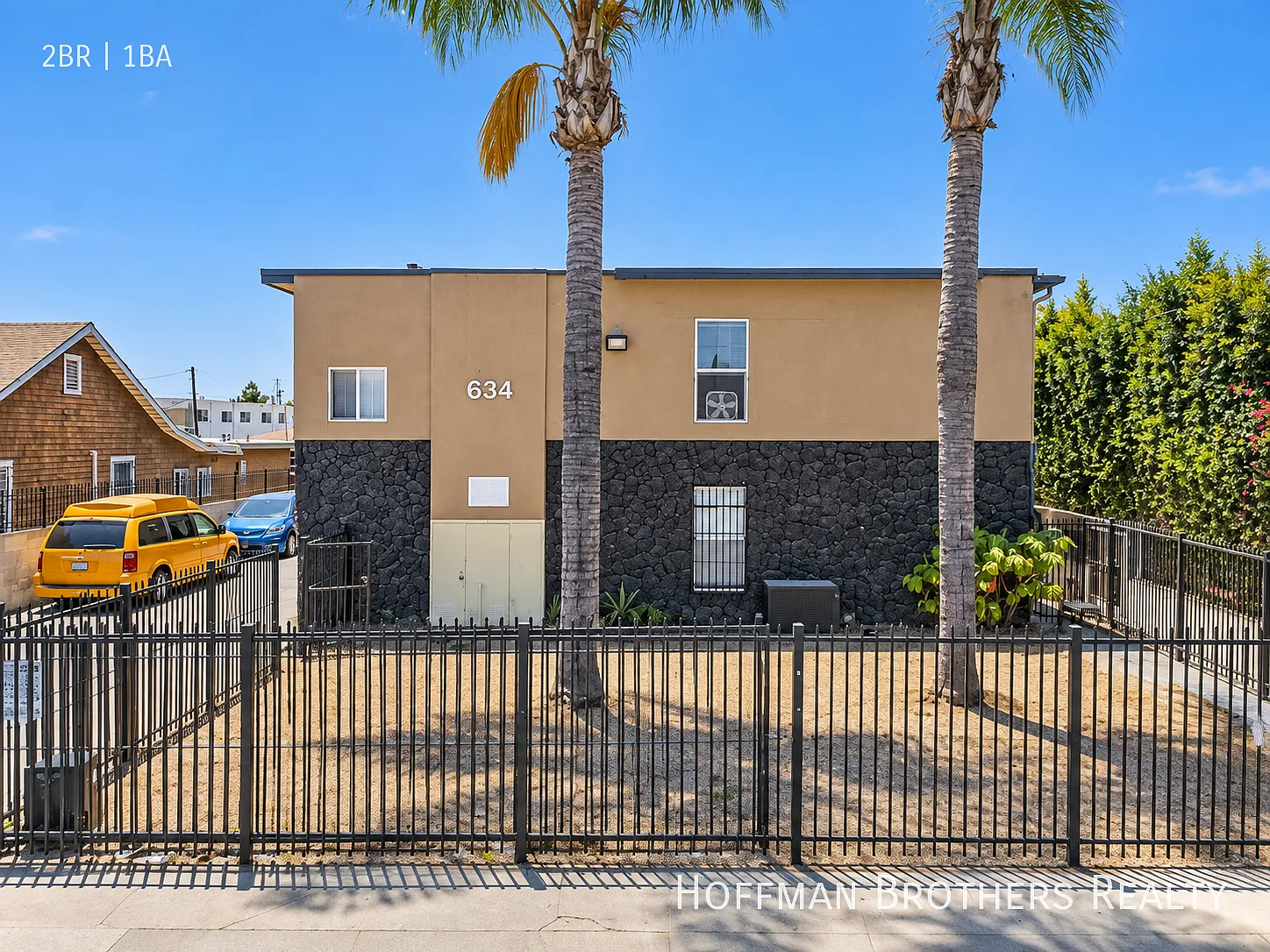 634 W 92nd St Los Angeles, CA 90044 — Photo 3