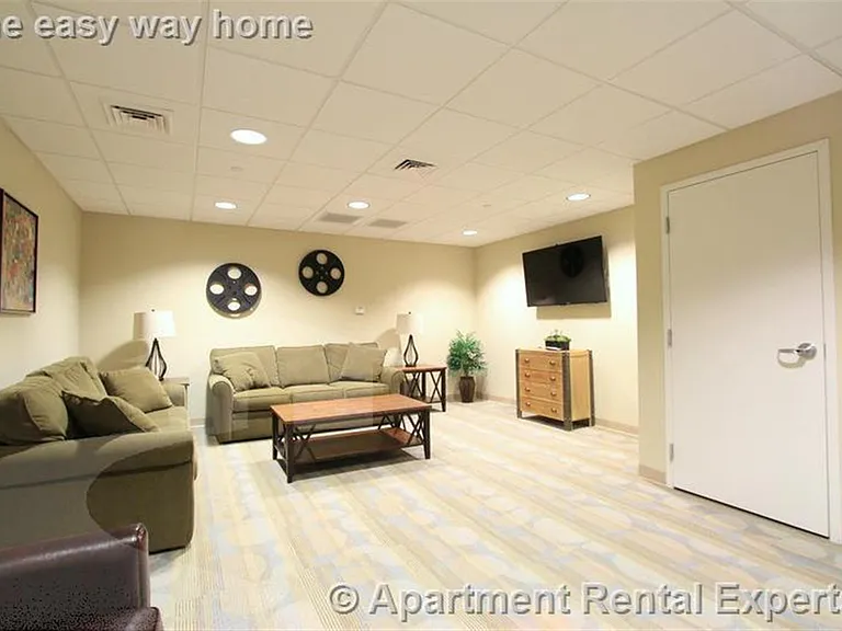 720 Massachusetts Ave #4 — Photo 7