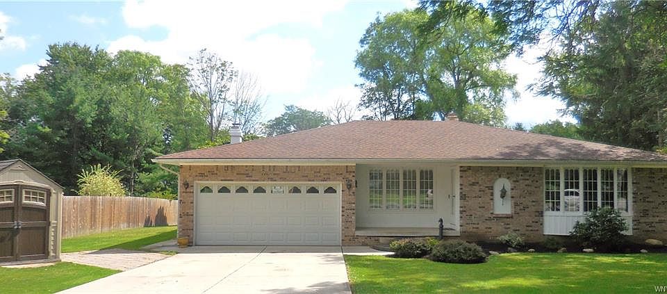 1st image of 101 Fairway Dr