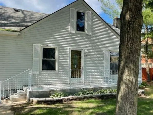 2175 Jarman Dr, Troy, MI 48085