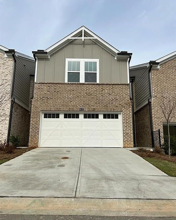 1st image of 1652 Villageside Ct