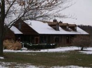 6699 Manor Dr, Hanover, PA 17331