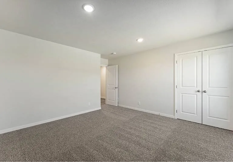 Oak Woods Townhomes — Photo 106