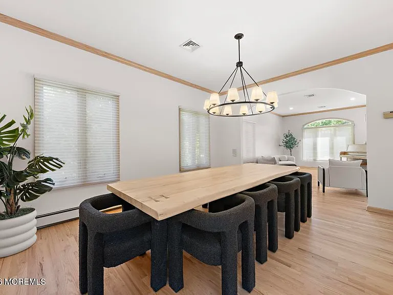 415 Windermere Ave — Photo 10