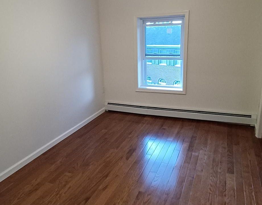 1st image of 20 W Main St #2