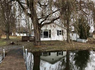 6145 N Lakeshore Dr, Macy, IN 46951
