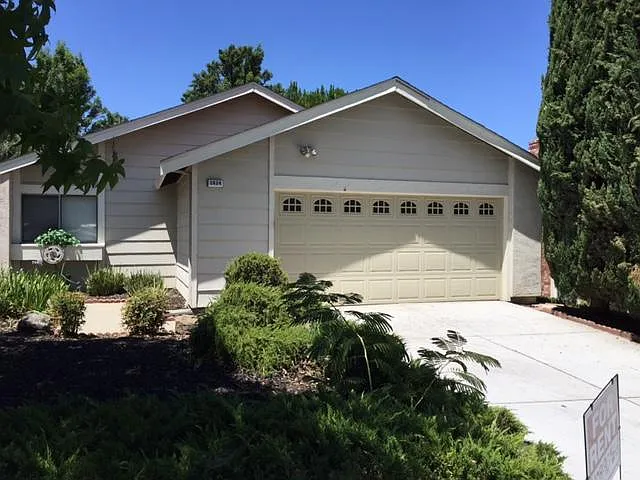 4 bed, 1410 sqft, $3,045 — Photo 2
