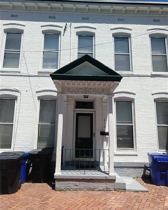 1st image of 416 Queen St