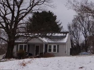 3716 S Mountain Rd, Knoxville, MD 21758