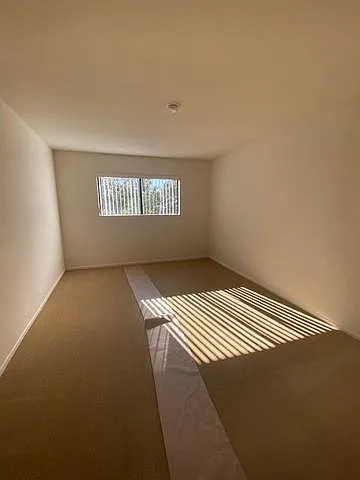 The Hilgard — Photo 113