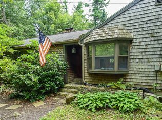 26 Highland Ave, Cumberland, ME 04021