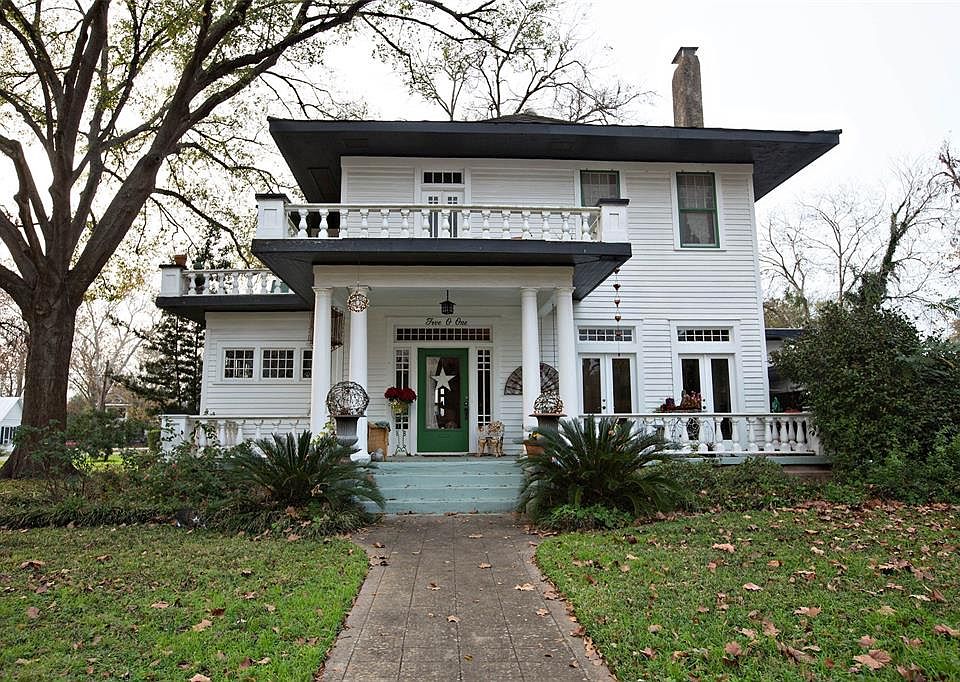 1st image of 501 Mills St