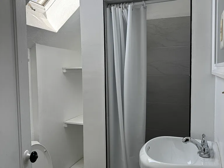 148 De Pasquale Ave #3 — Photo 5