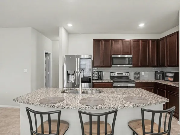 125 Saddle Breeze, Cibolo, TX 78108