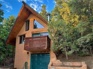 210 El Salto Rd, Arroyo Seco, NM 87514