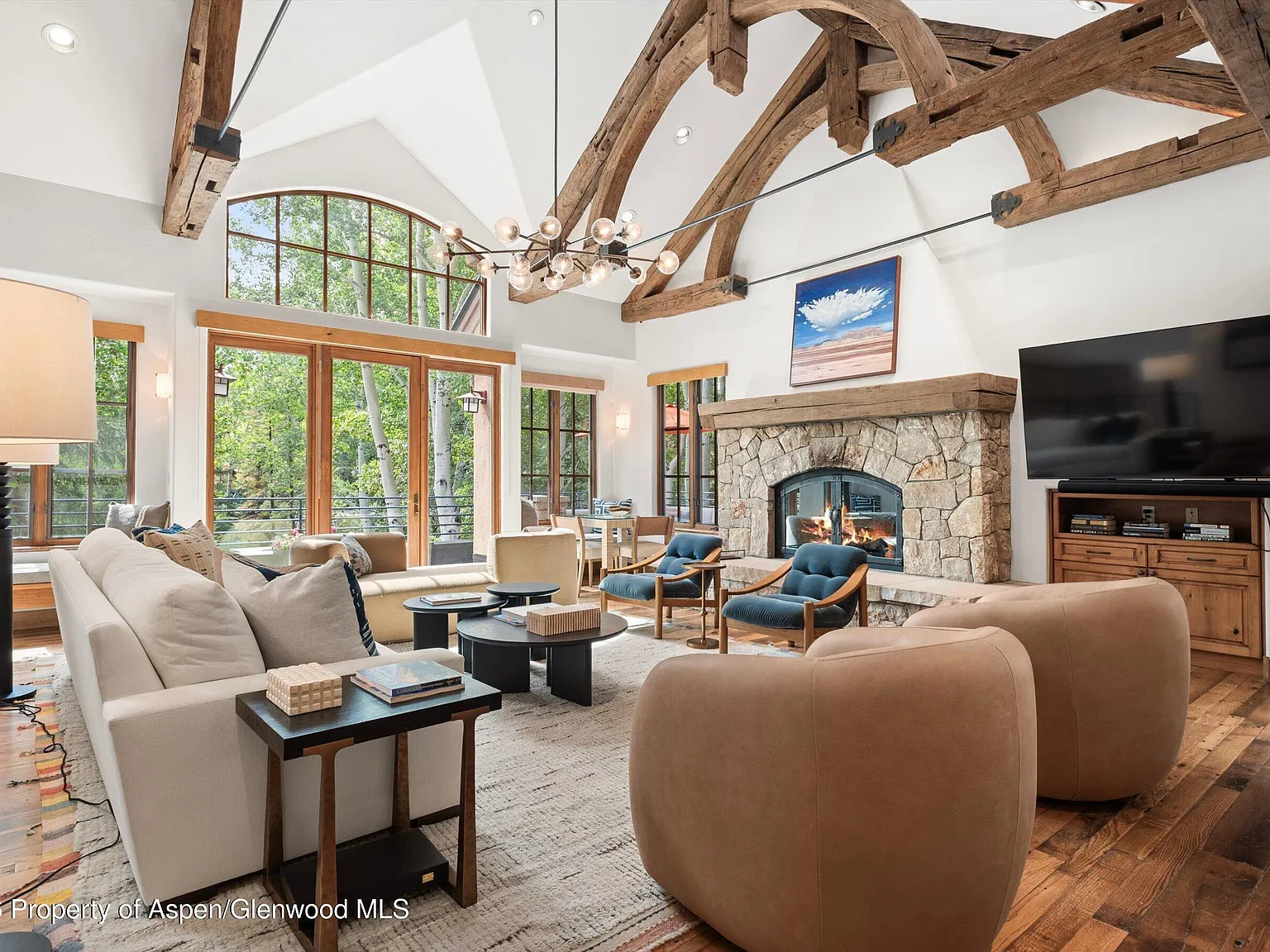 3 bed, 3.5 bath, 3484 sqft, $40,000 — Photo 1
